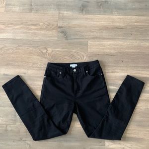 Good American || Black Skinny Jeans